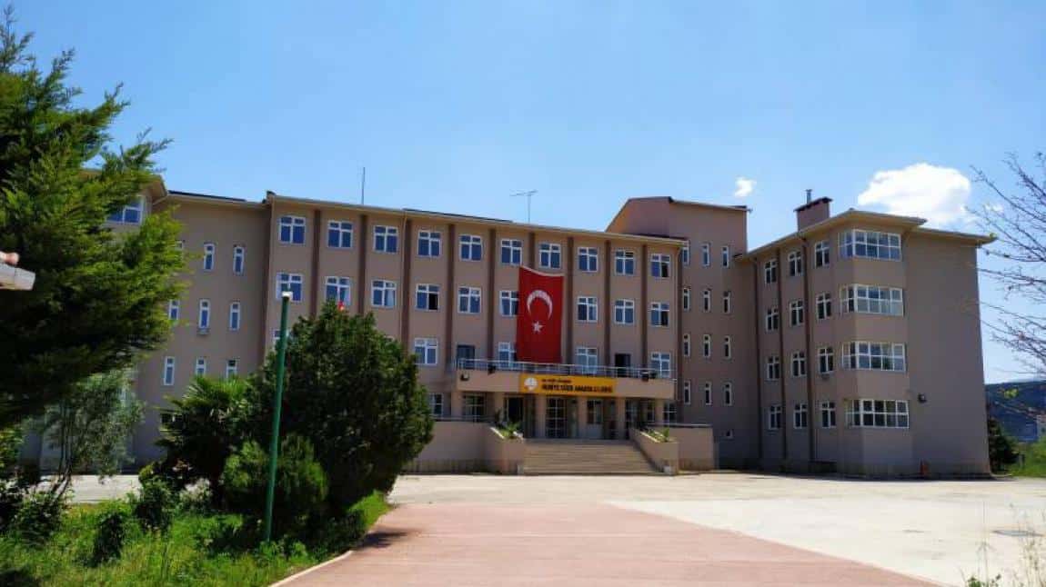 Huriye Süer Anadolu Lisesi resmi